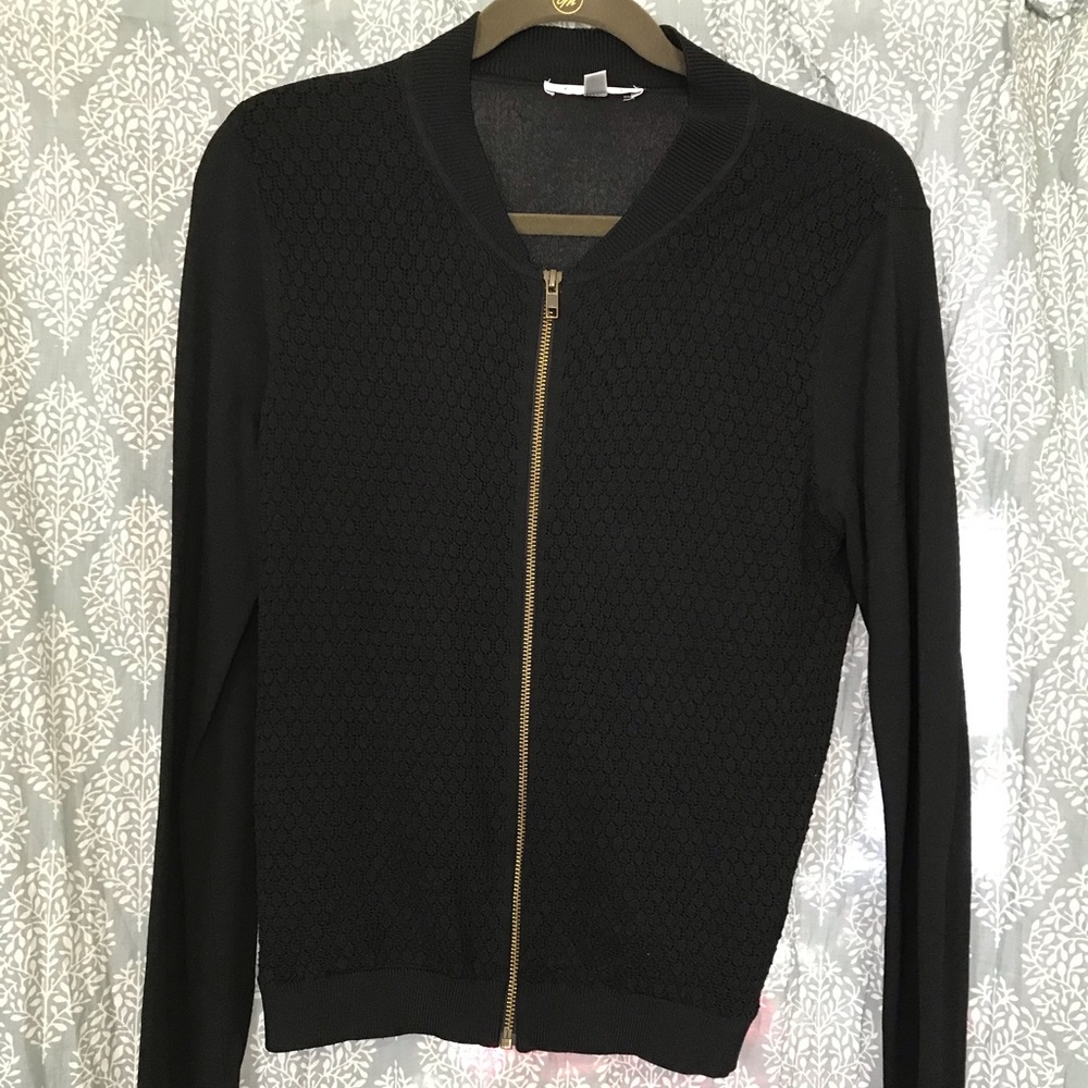 Black zip up Cabi cardigan